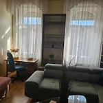Central Cozy Apartment
